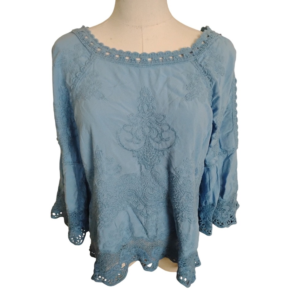 Democracy Blue Lace Boho Blouse Size Small